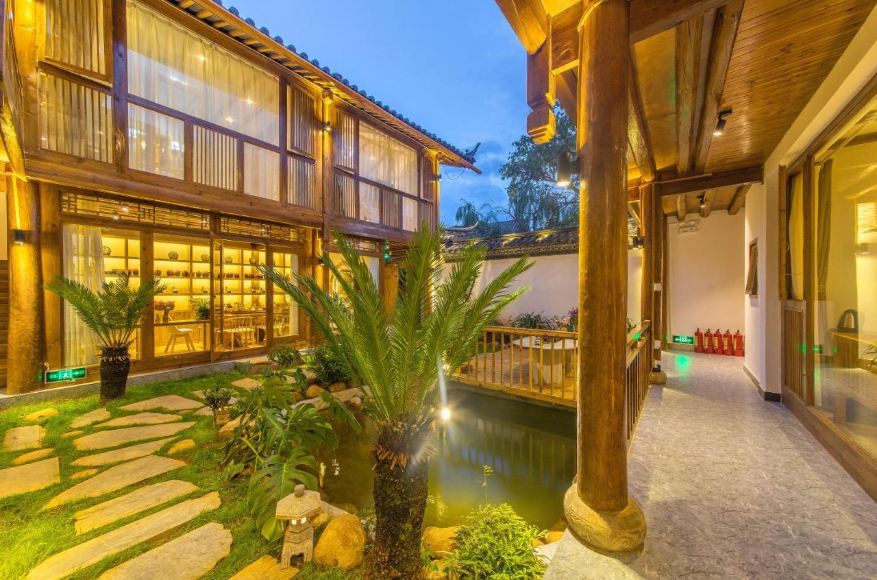 桐墅客栈 Lijiang Village House المظهر الخارجي الصورة